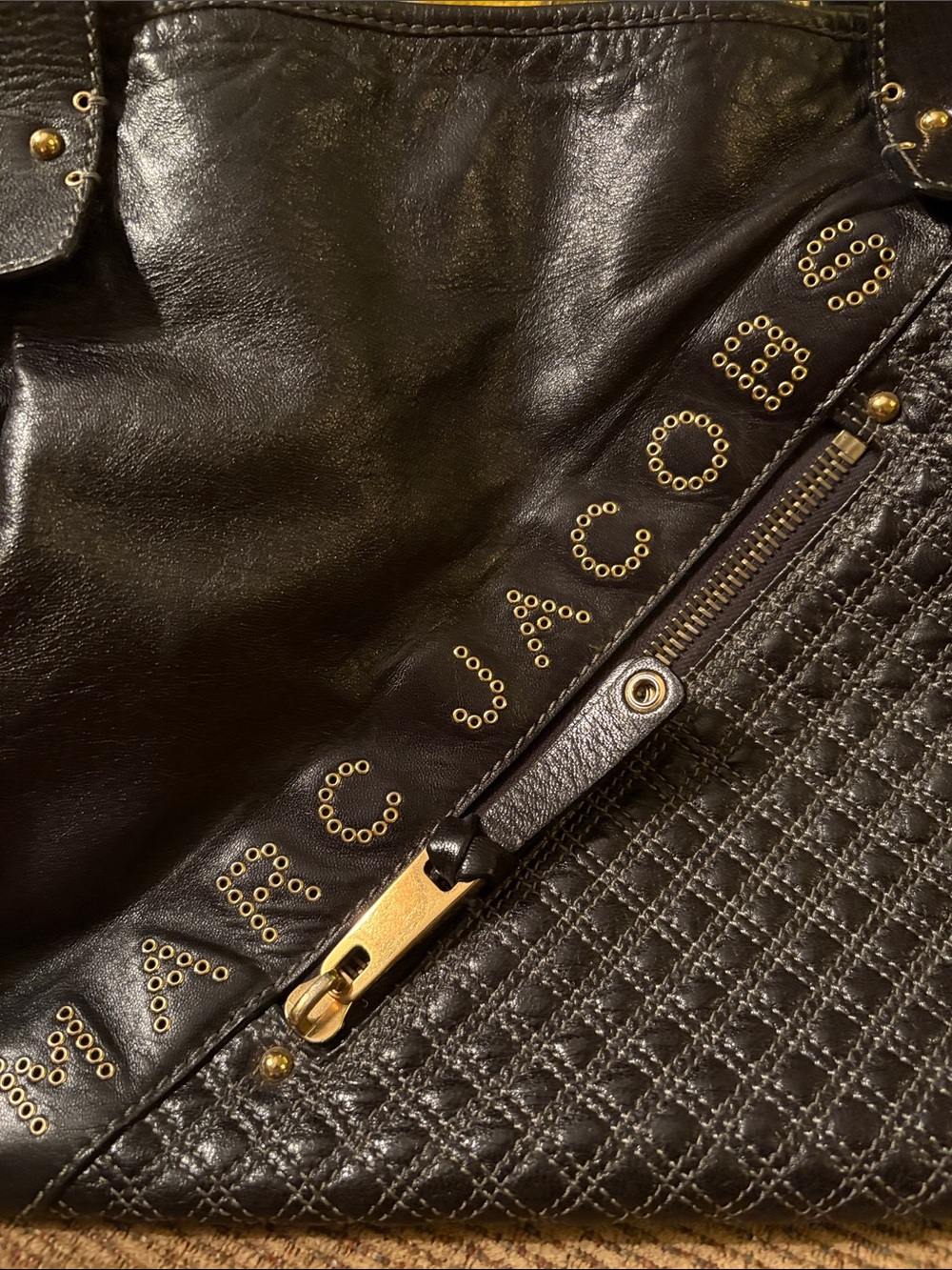 Marc Jacobs Irina Black Quilted Leather Tote with Quilted Panel and Stud Logo - Picture 2 of 13